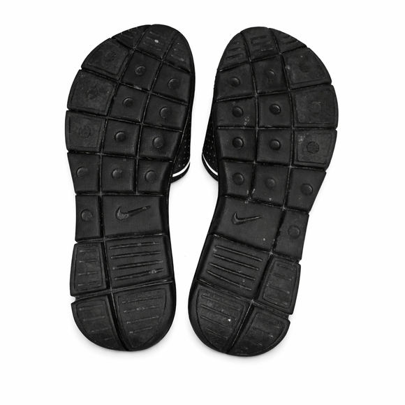 Nike Women's Black and White Slide Sandals - Picture 3 of 3